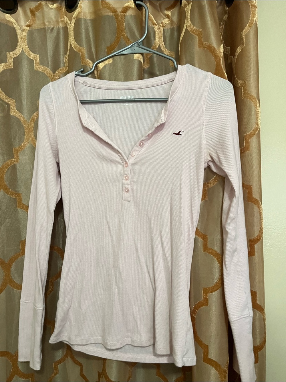 Pink hollister Henley